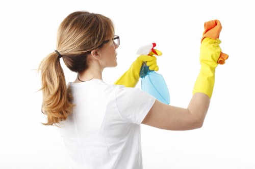 Kitchen deep cleaning in E17 with detailed surface care